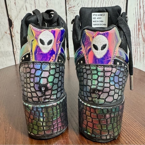 DOLLS Kill X YRU Qozmo Lo Alien Iridescent Reptile Embossed Platforms 4US 35 Eu - Picture 13 of 17